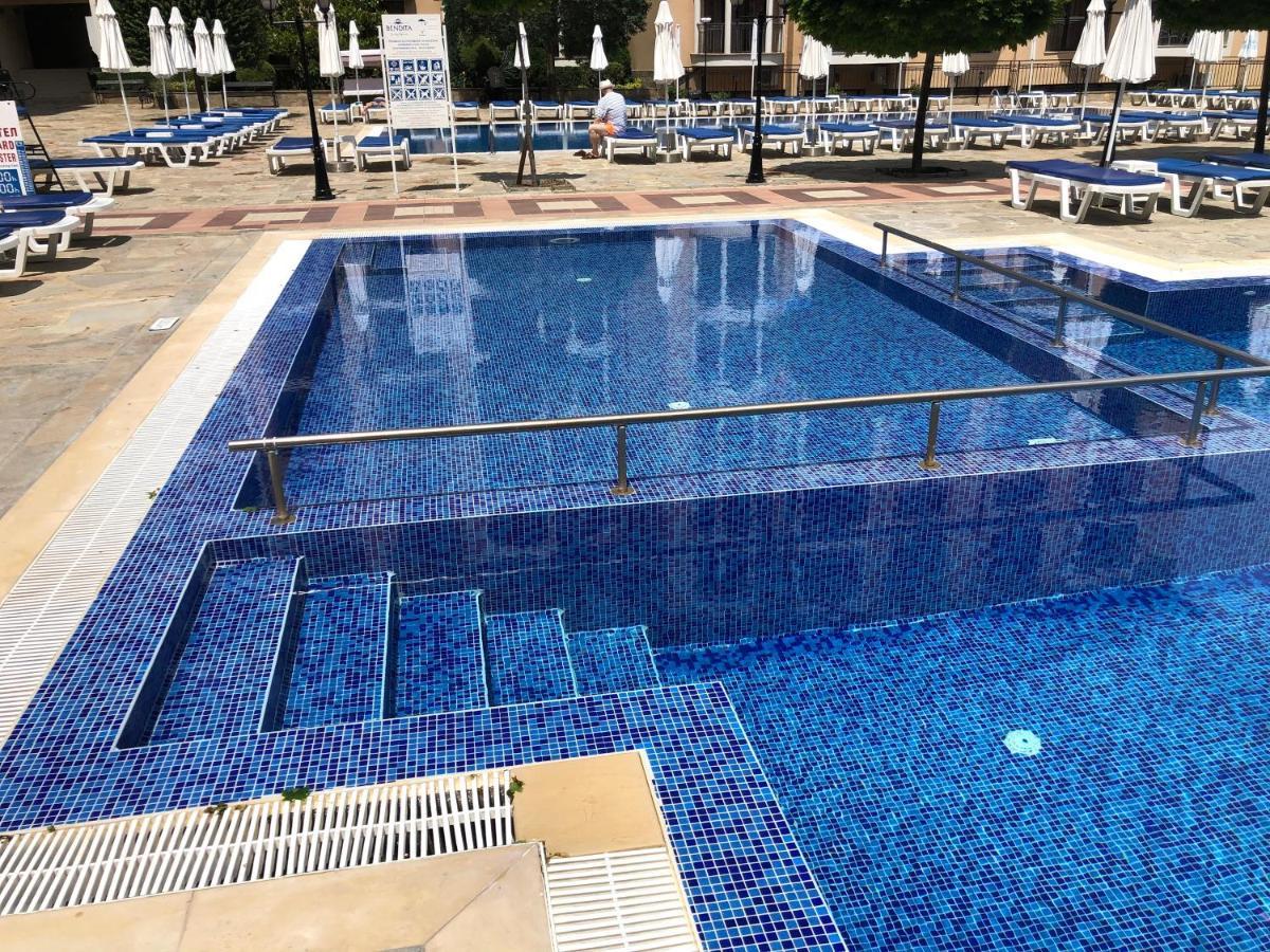 Апартамент Unilux Golden Sands Εξωτερικό φωτογραφία
