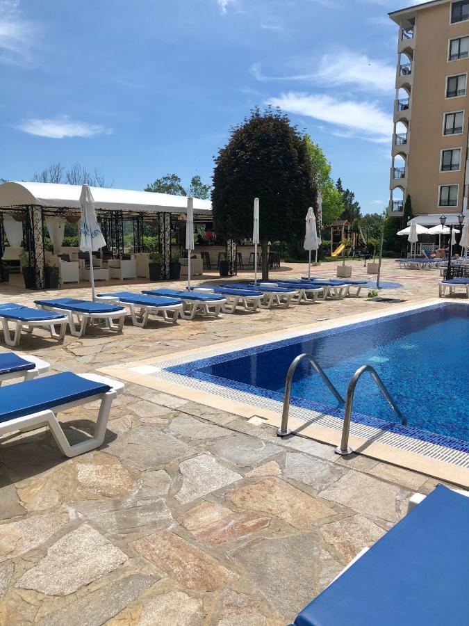 Апартамент Unilux Golden Sands Εξωτερικό φωτογραφία